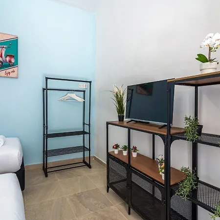 Simba In W/ Terrace * Ларнака