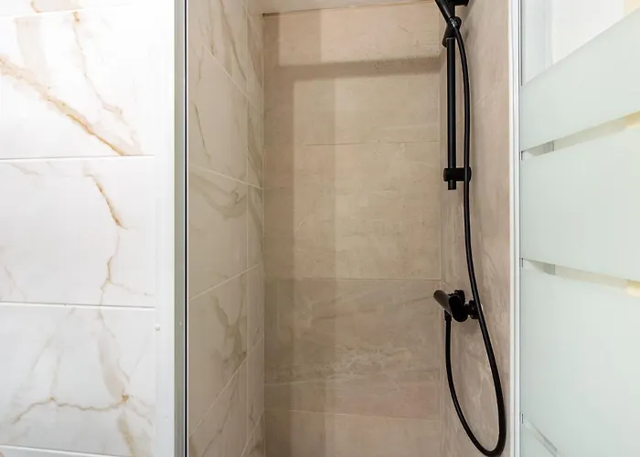 Simba In W/ Terrace Λάρνακα