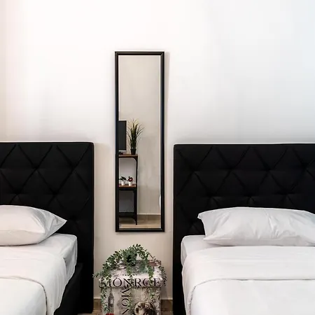 Simba In W/ Terrace Apartment *