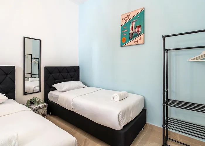 Apartment Simba In W/ Terrace Larnaca